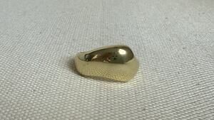 Shashi Gold Tone Ring Size 8 New